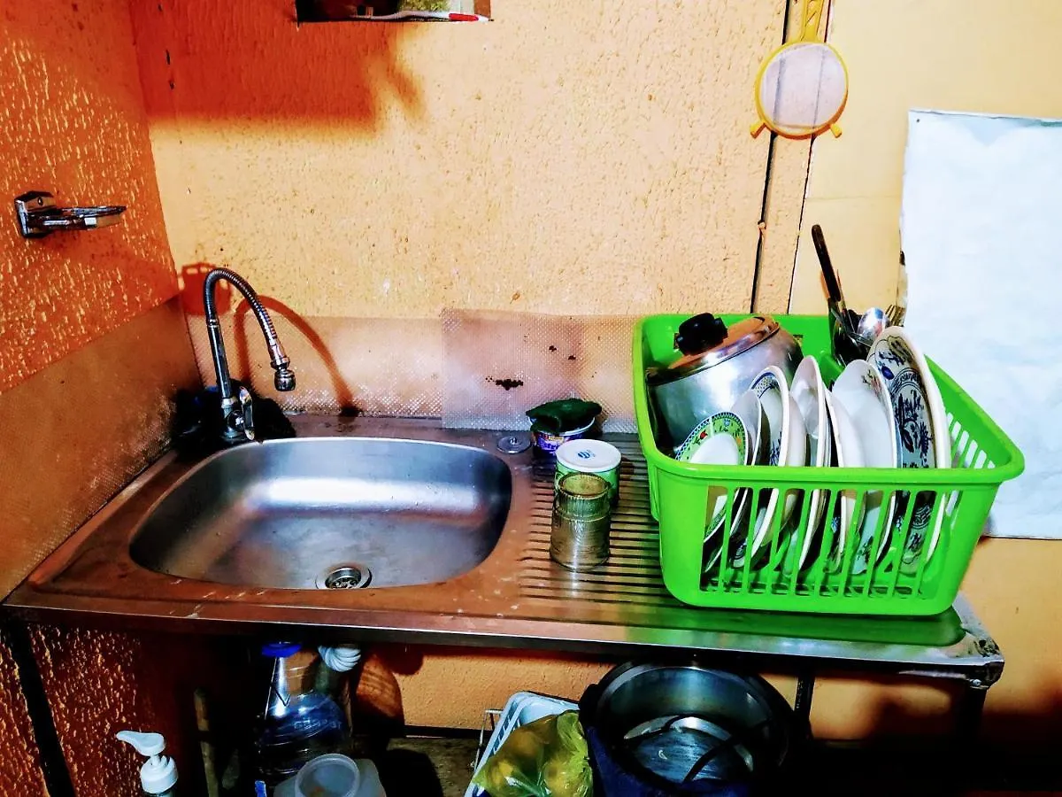 Hostal Latitud Ecuem Quito 2*,