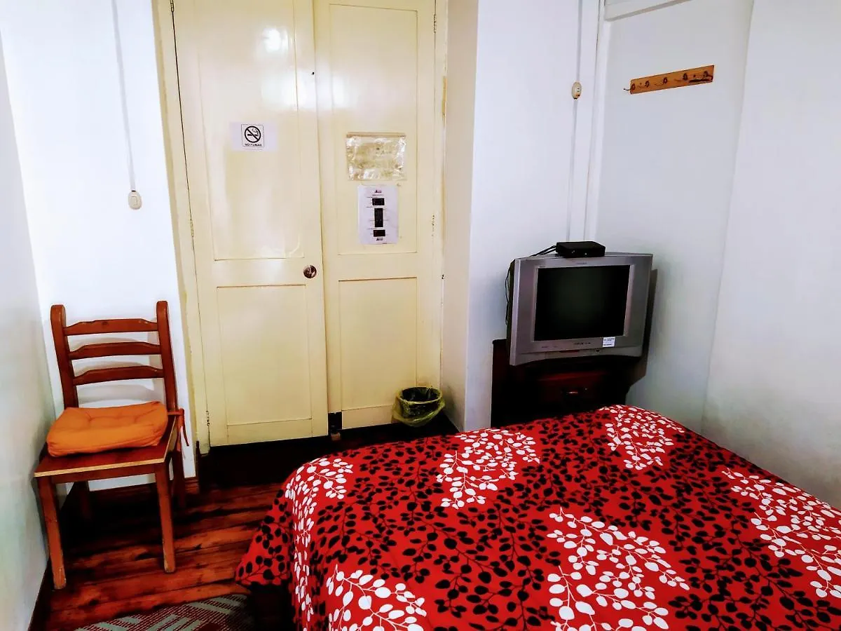 Hostal Latitud Ecuem Quito Casa de hóspedes